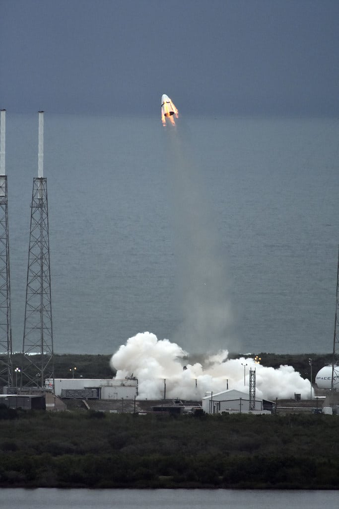 spacex blowing up rocket