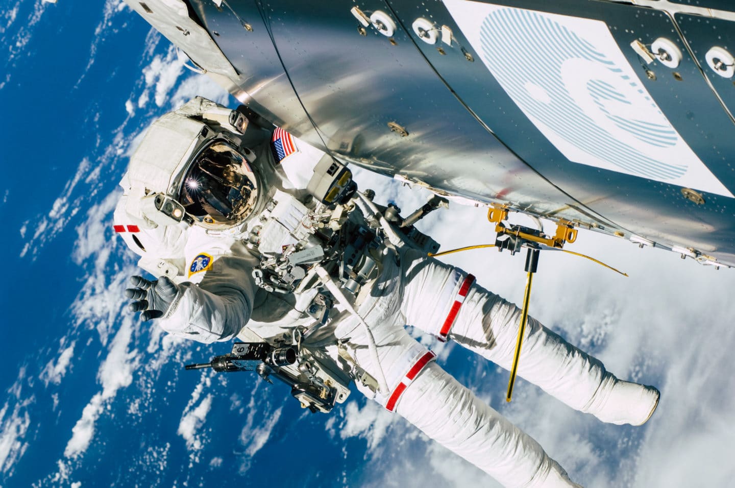 Which is better: Astronaut space food vs MREs - Sandboxx