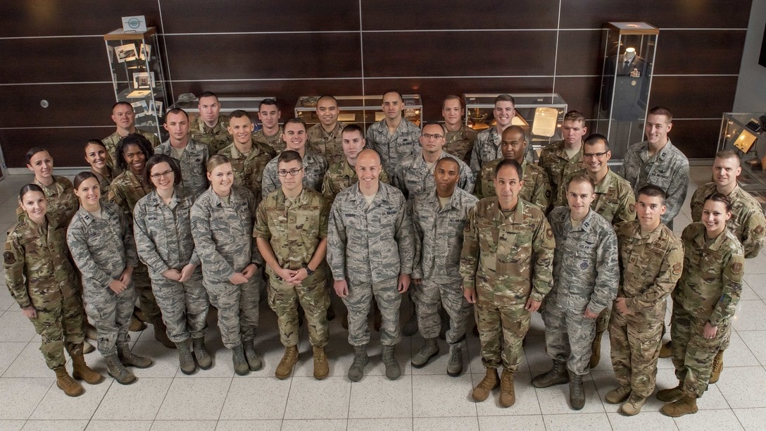 joining air force with a bachelor's degree reddit