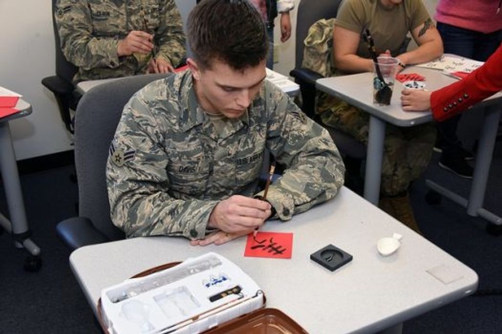 military linguist military linguist