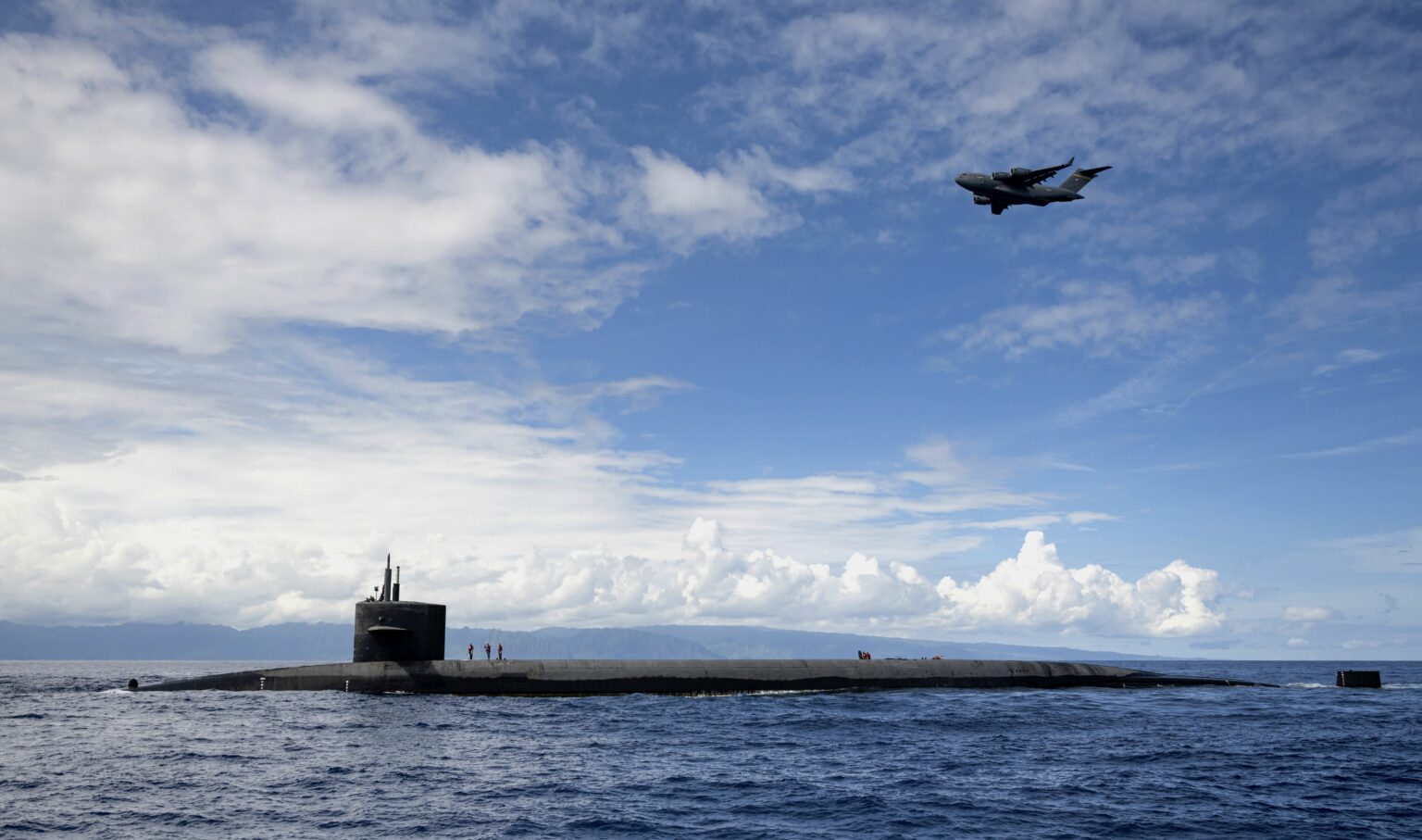How Do American's Nuclear Submarines Get Resupplied at Sea? SOFREP