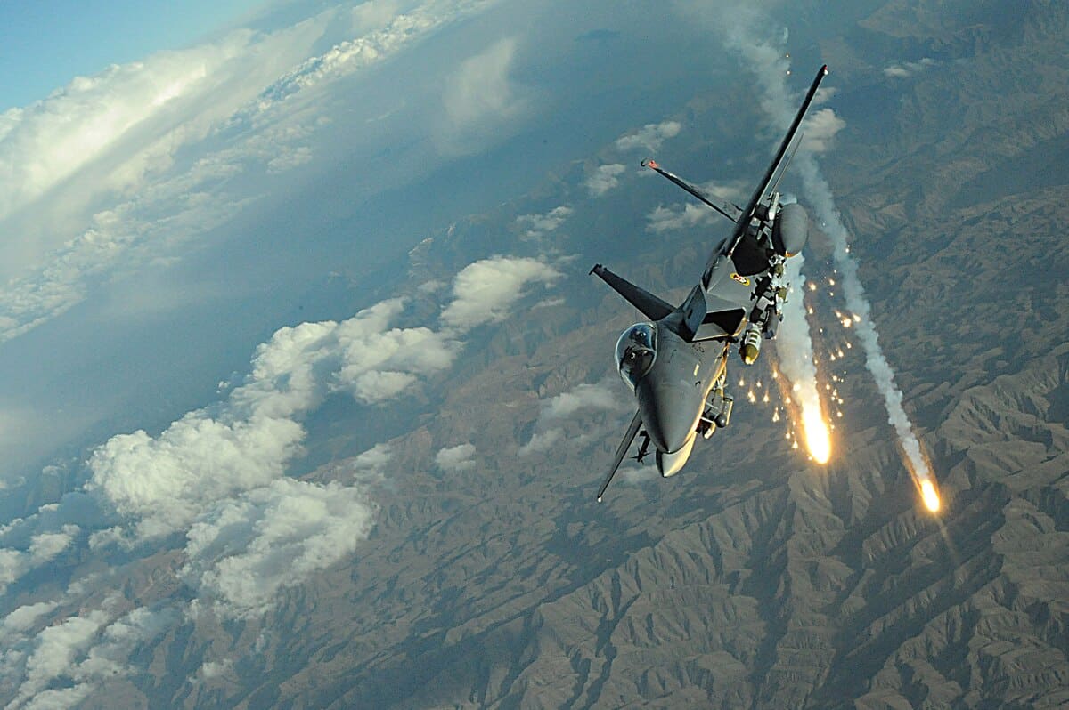 Sandboxx  The full story of how an F-15E scored its only air-to-air  kill with a bomb