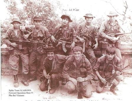 MACV-SOG Recon Team Alabama, including legendary local commando&nbsp;<a href="https://www.sandboxx.us/blog/cowboy-a-legendary-commando-in-americas-secret-war-in-vietnam/">Cowboy.</a>&nbsp;Notice the extended magazines for the CAR-15 rifle (Courtesy picture).