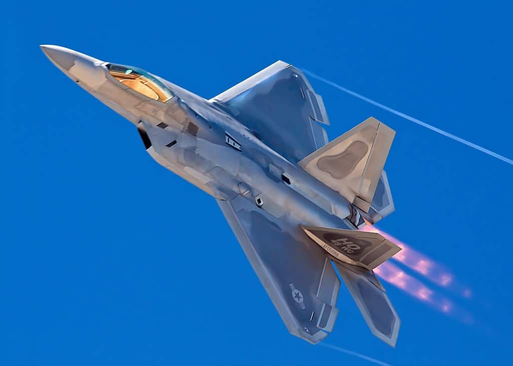 Raptor f-22 Why the