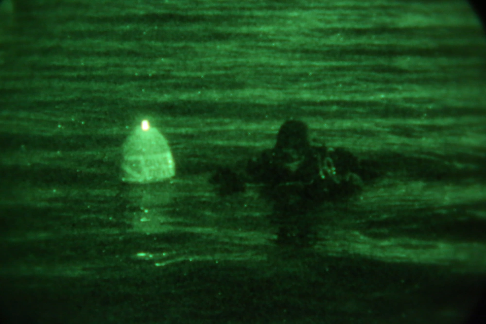 Marine Combat diver combat swimmer