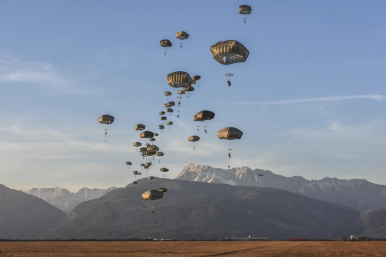 paratroopers landing