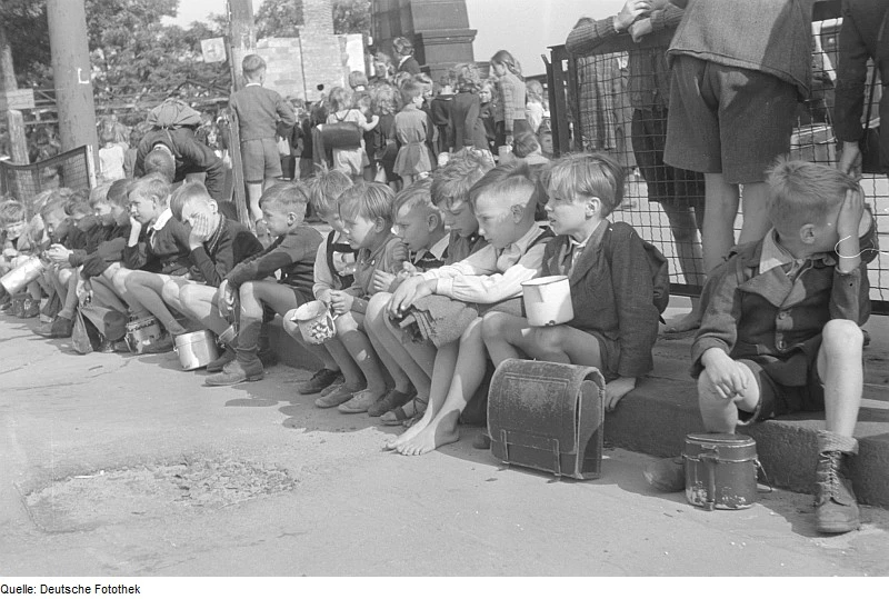 German children after WWII