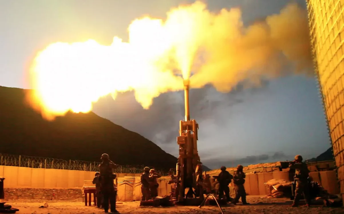 M777 howitzer firing