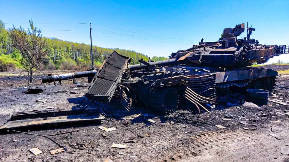 destroyed Russian T-90 tank in Ukraine