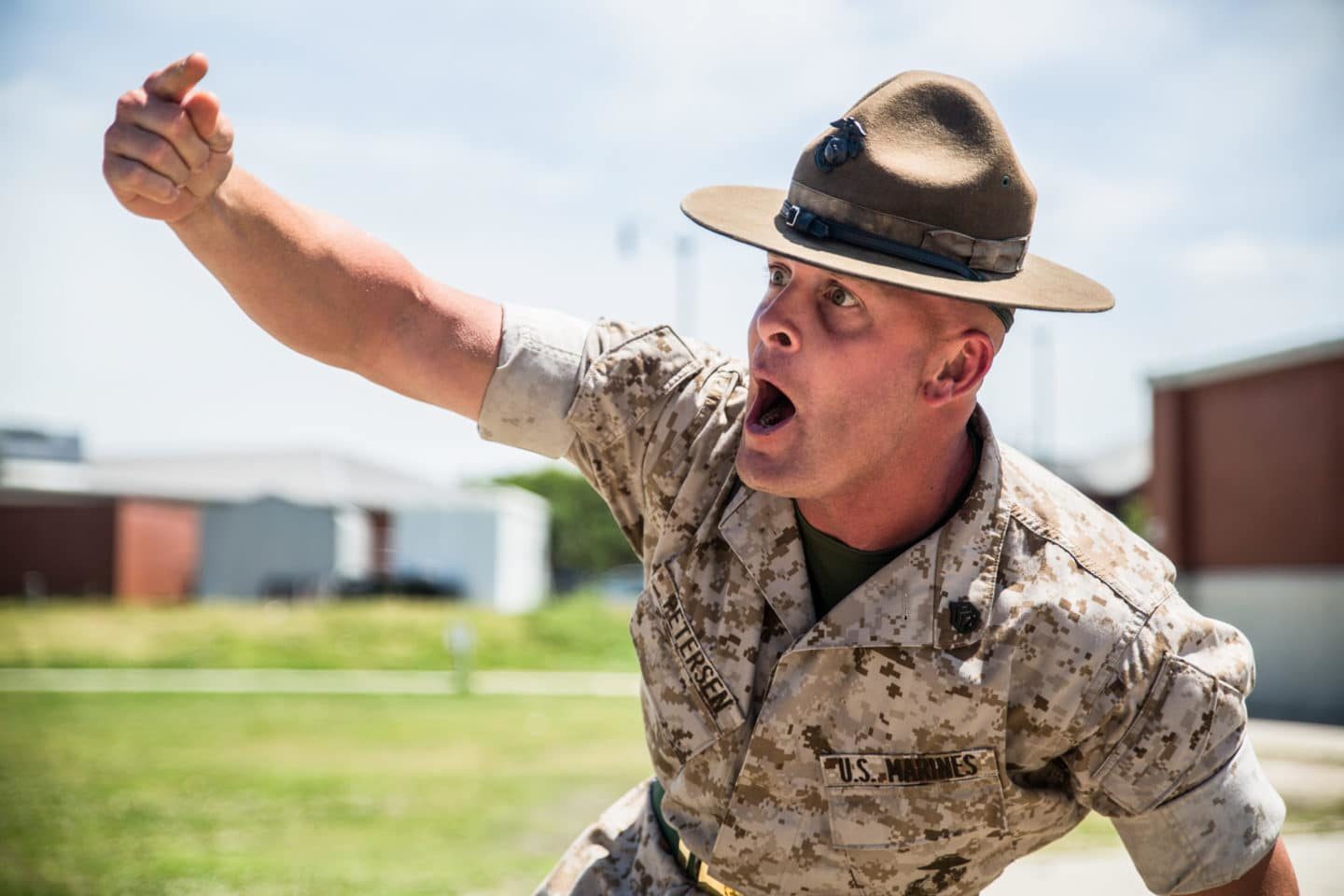 marine corps drill instructor issuing orders