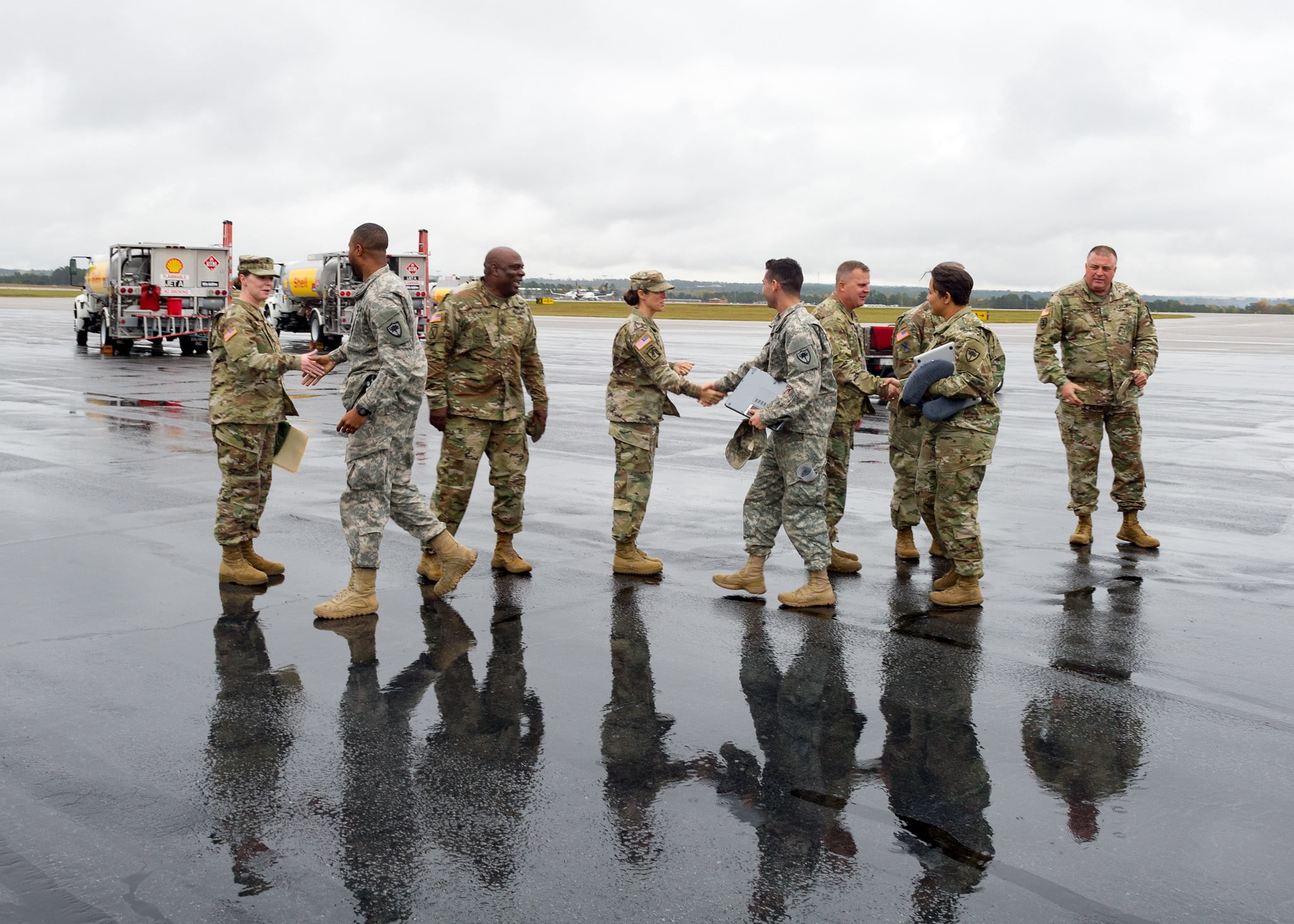 soldier coming home