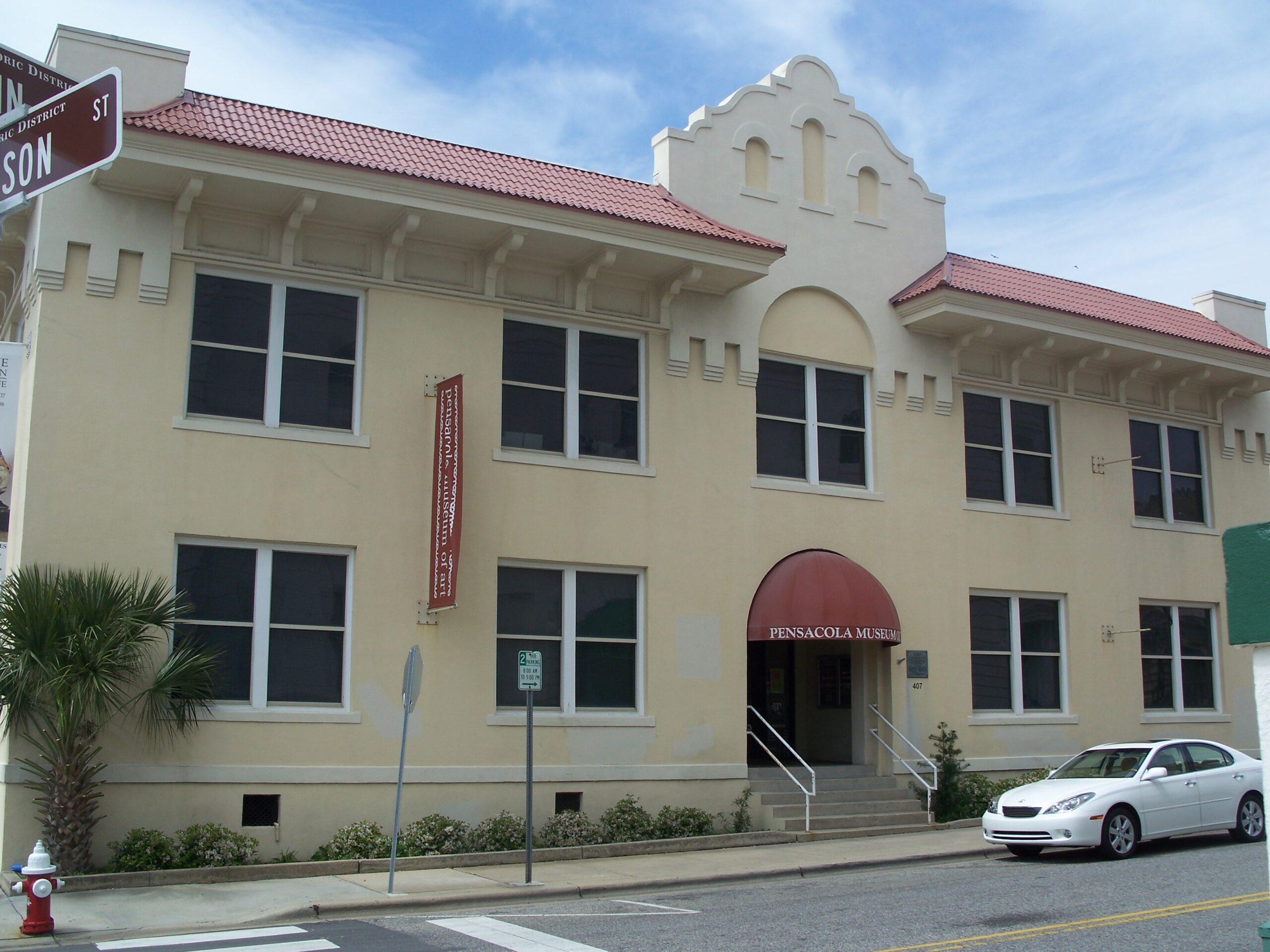 pensacola museum of art outside