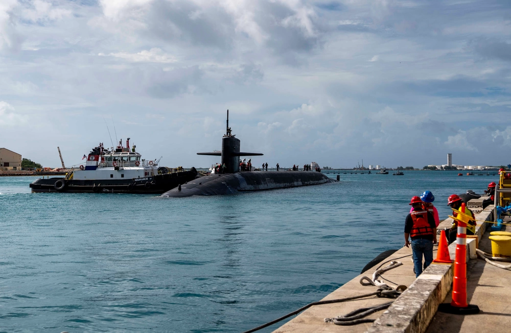 Ohio-class ballistic-missile submarine USS Maine