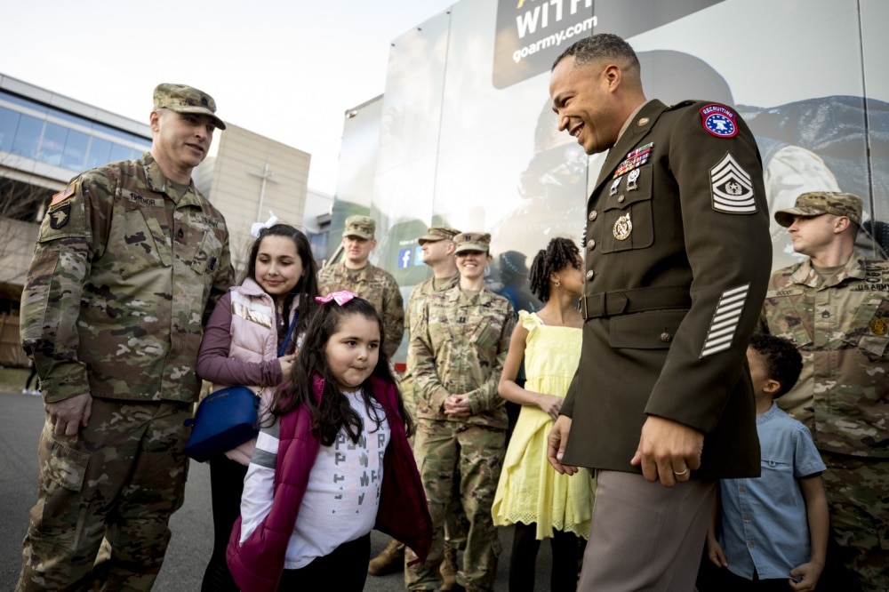 U.S. Army Command Sgt. meets with his soldiers in new camo uniforms