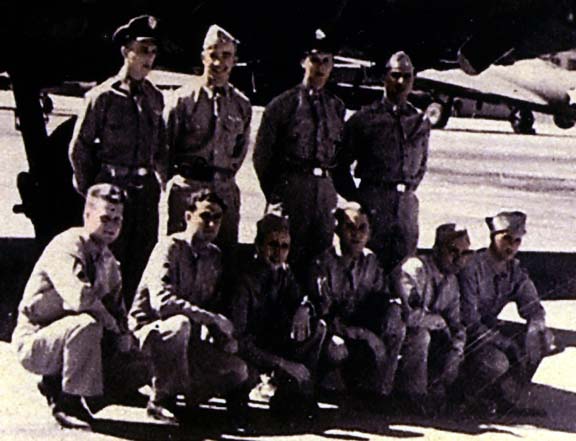 B-17 crewmen WWII