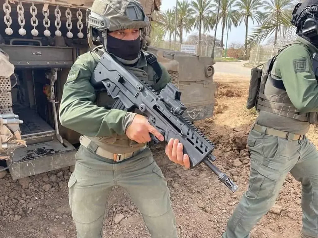 Israeli soldier with Tavor rifle