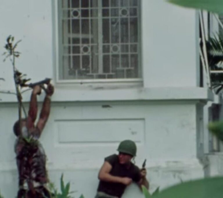 Marines fighting against the Viet Cong in US Embassy in Saigon