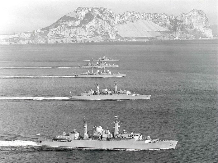 British warships heading to Falklands before war