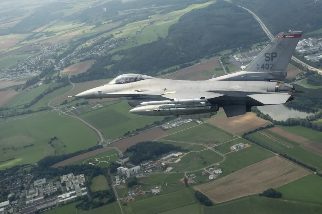 F-16 training sortie