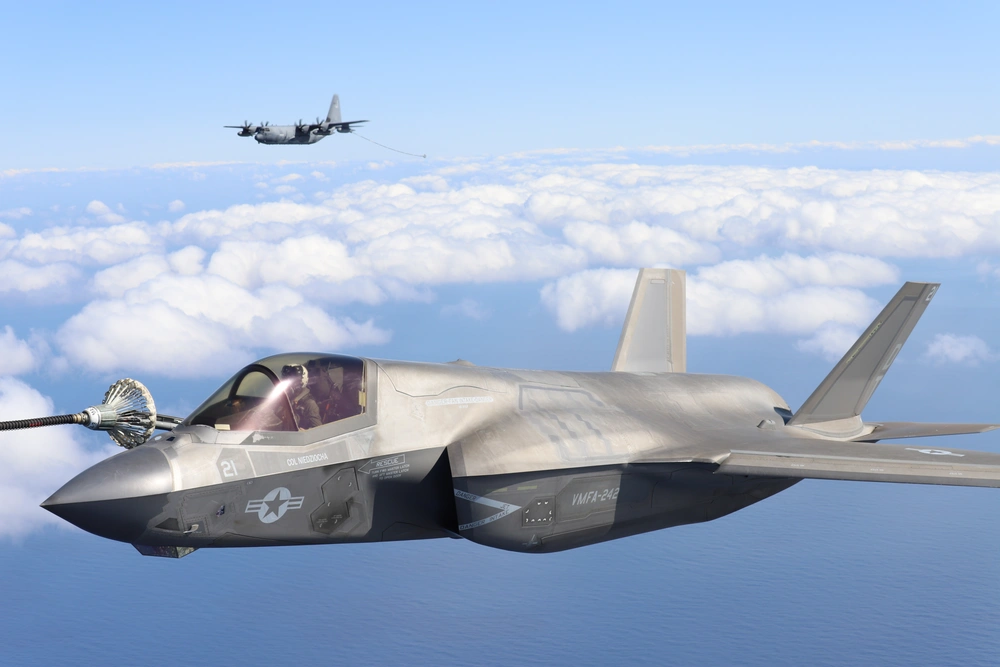 F-35B refuels from a MC-130