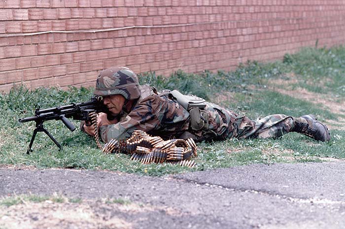 HK21E machine gun