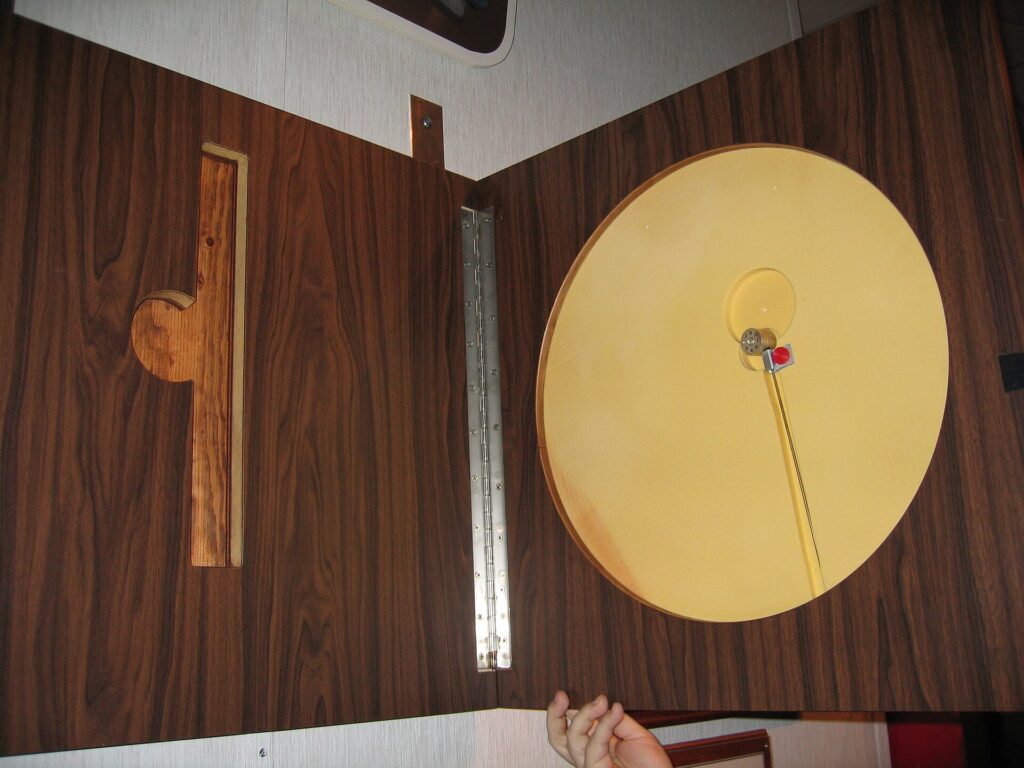 Replica of the Great Seal opened to reveal the Thing