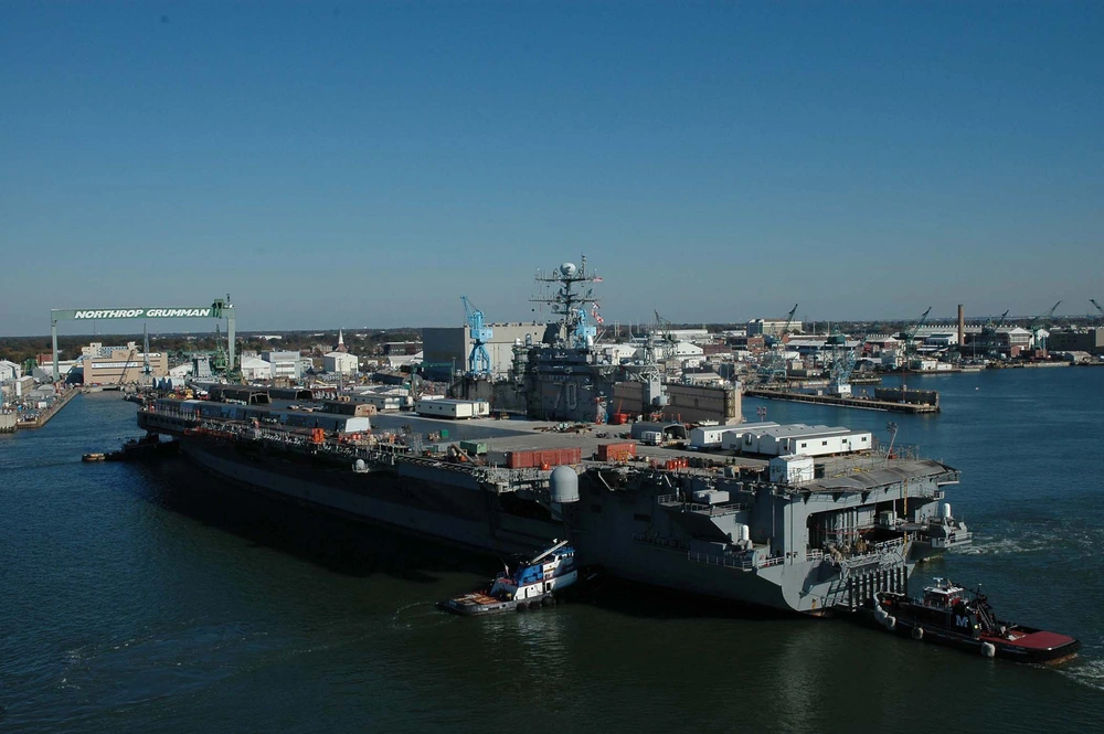 USS Carl Vinson Nimitz-class aircraft carrier Naval Station Norfolk