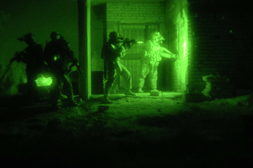 shotgun night combat