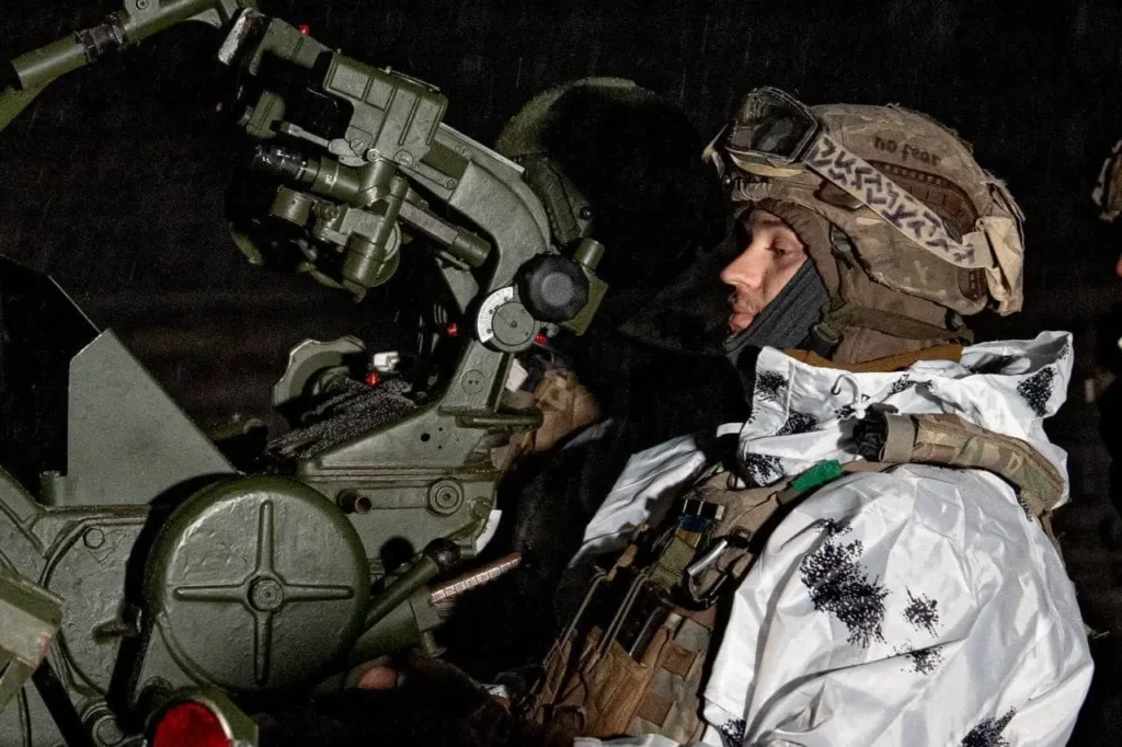 Ukrainian soldier hunt for drones