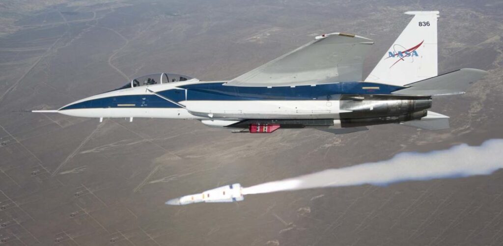 NASA F-15 firing AIM-54 missile