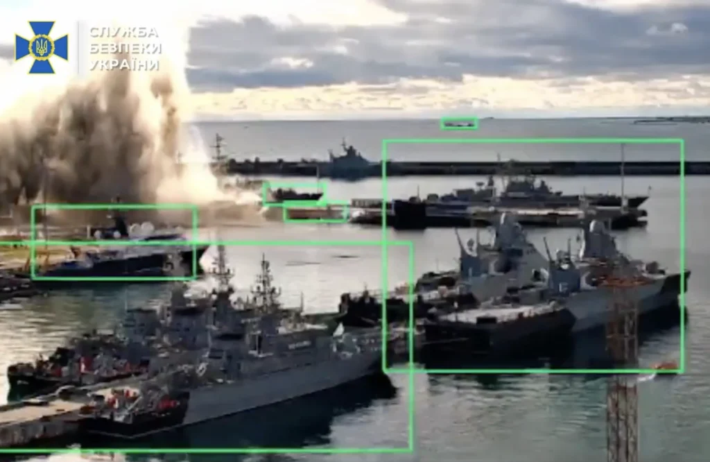 Ukraine attacks Russian sub