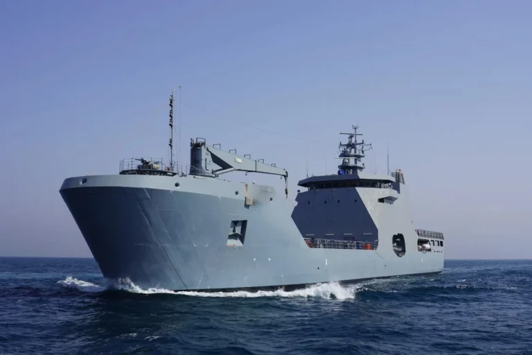 Damen LST-100 Marine ship