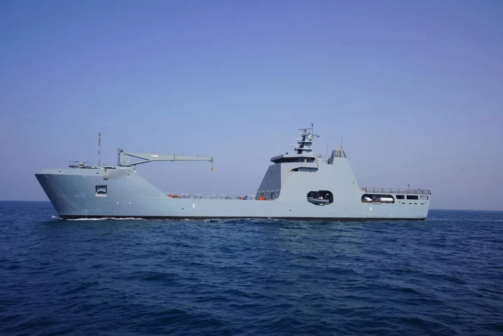 Landing Ship Transport LST-100