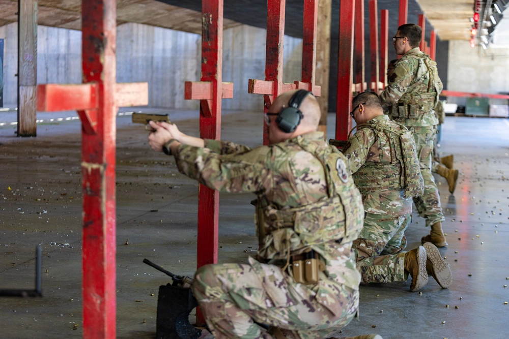airmen live fire pistol training course