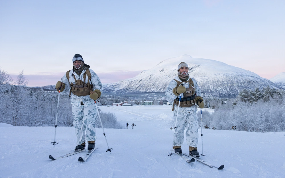 Marines cold weather training in Norway
