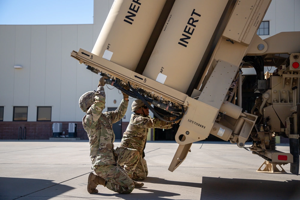 soldiers prepare THAAD