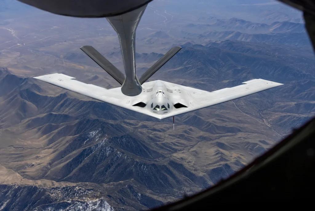 B-21 new photo refuelling