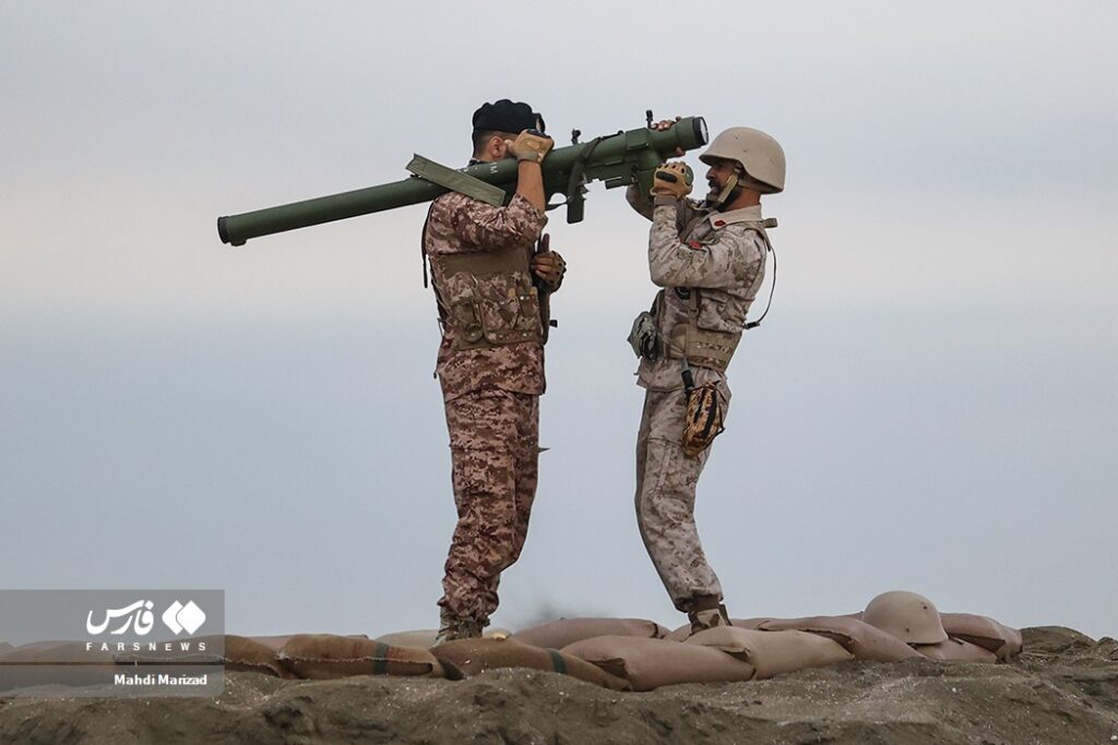 Iranian troops use Misagh-1 MANPADS