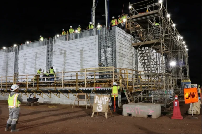 Navy dry dock construction
