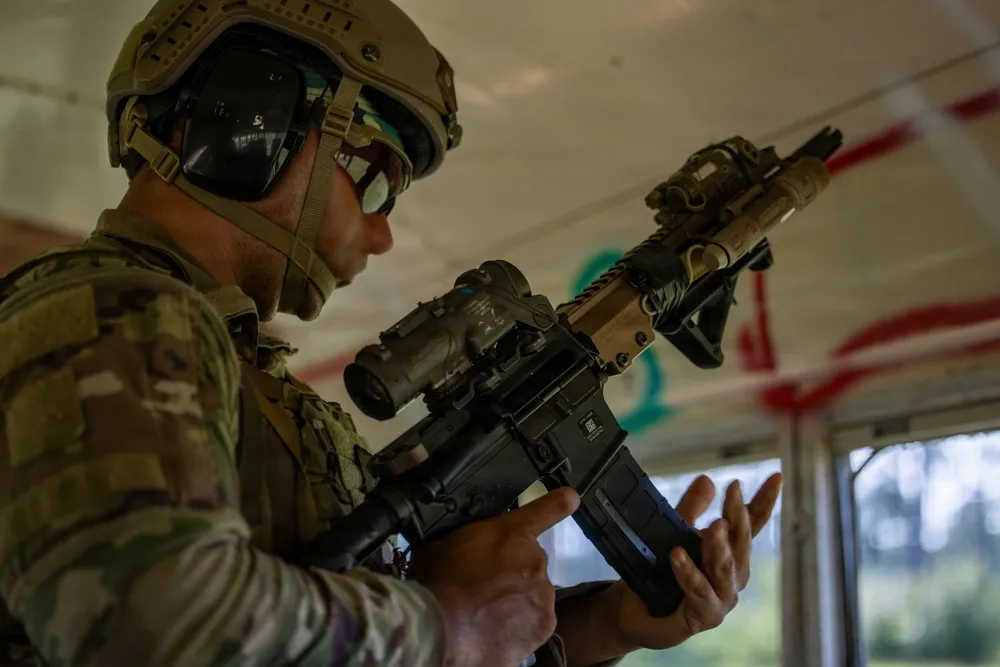 Special-Forces-URG-I-Bus