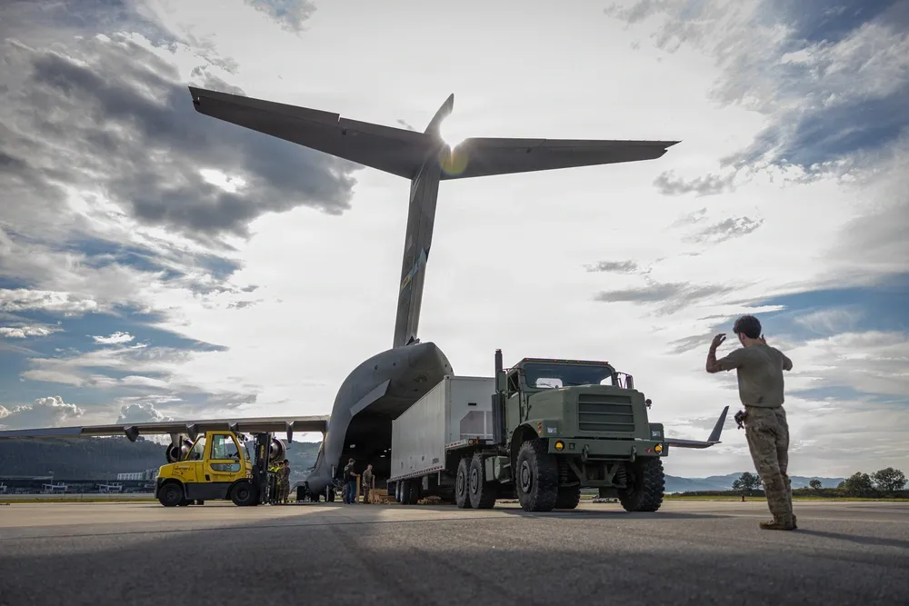 Containerized Launching System Tomahawk